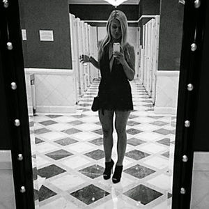 Meet your Posher, Emily